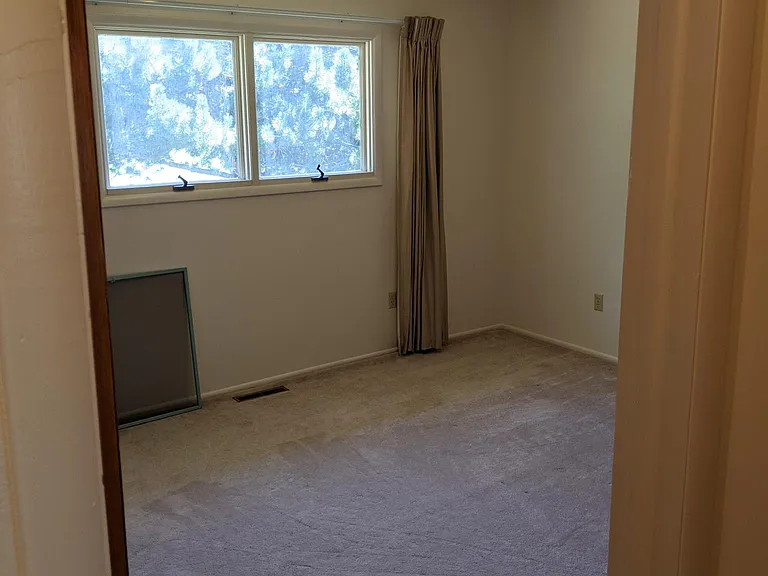 3302 Wagon Wheel Rd — Photo 22