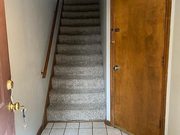 4th image of 505 SW Richwood Ln #C