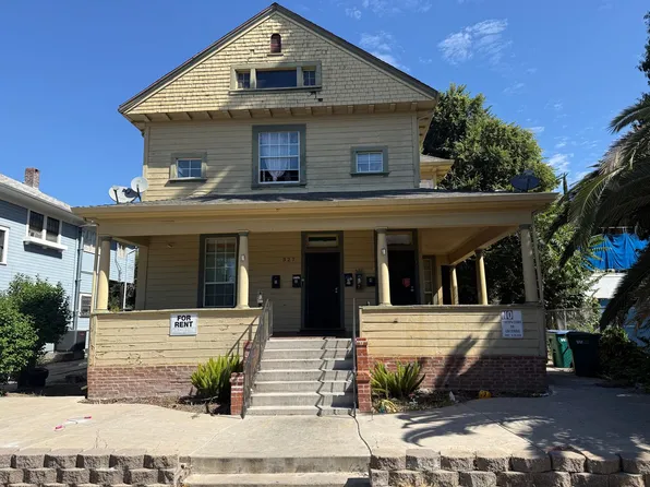 327 E Acacia St, Stockton, CA 95202