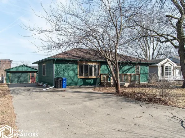 2744 N Court St, Ottumwa, IA 52501