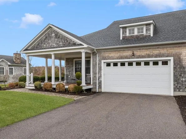 48 Rebels Way, Portsmouth, RI 02871