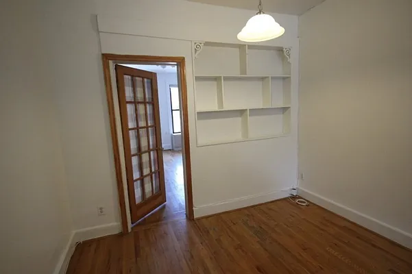 Rented by MNS | media 40