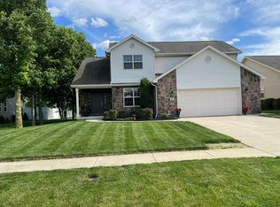 301 Carlee Ln, Findlay, OH 45840