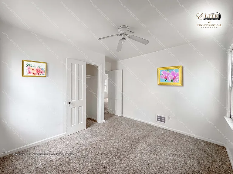 18759 Grandville Ave — Photo 12