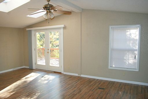 2nd image of 220 Bethea Dr