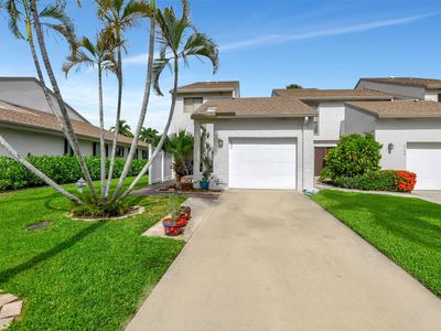 6730 Canary Palm Circle, Boca Raton, FL, 33433