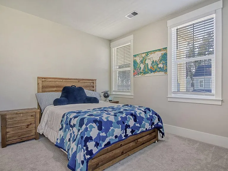 128 Sandy Bend Ln — Photo 58