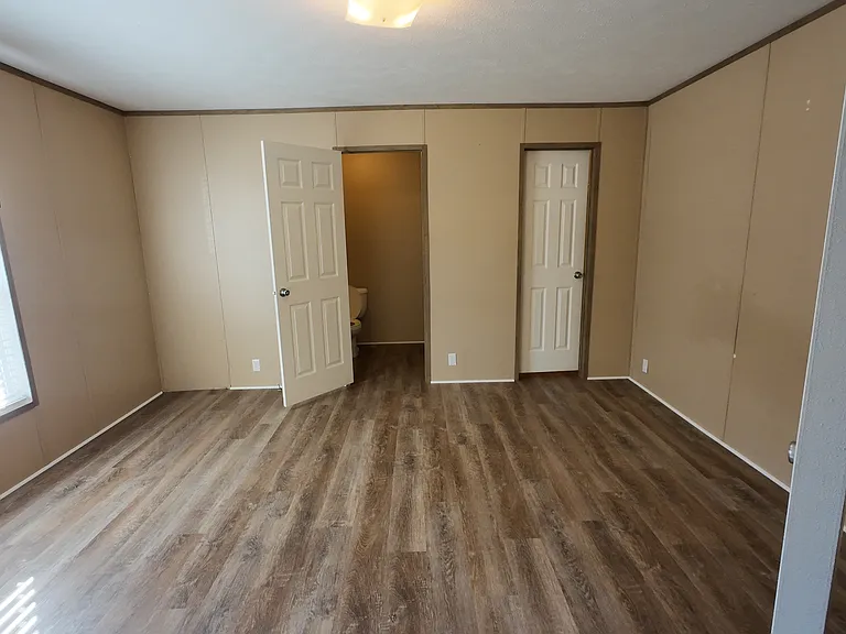 304 Reeves St #G4 — Photo 7