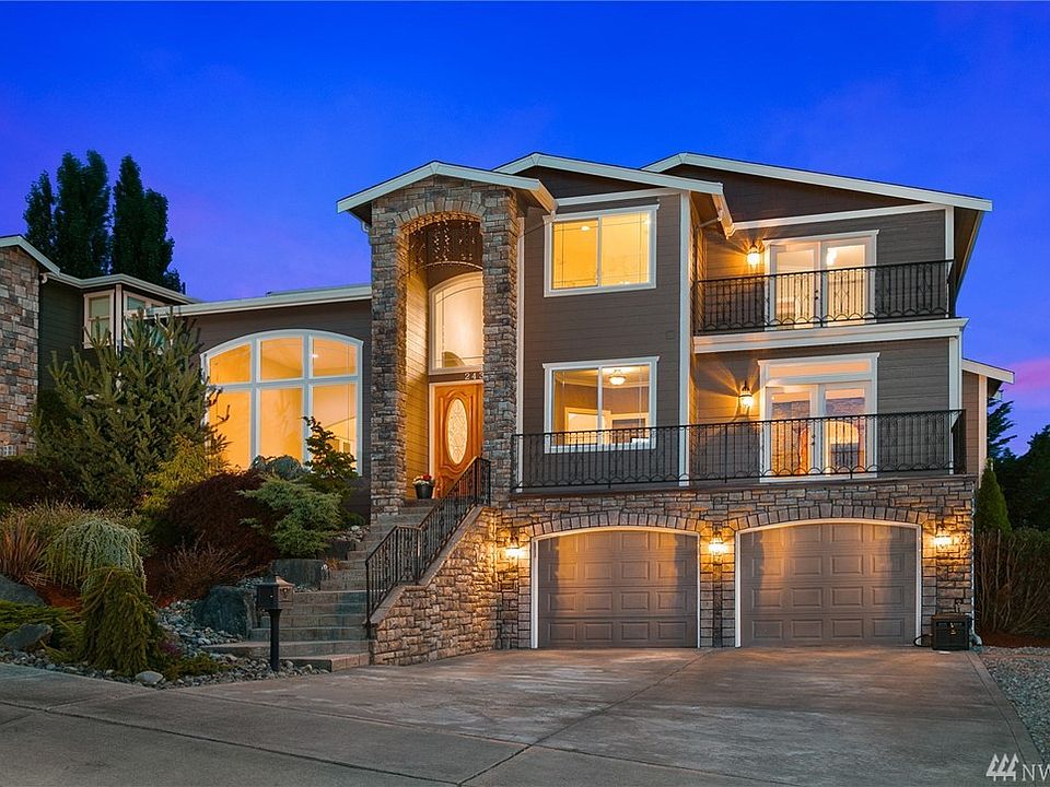 1st image of 2431 Lenore Dr