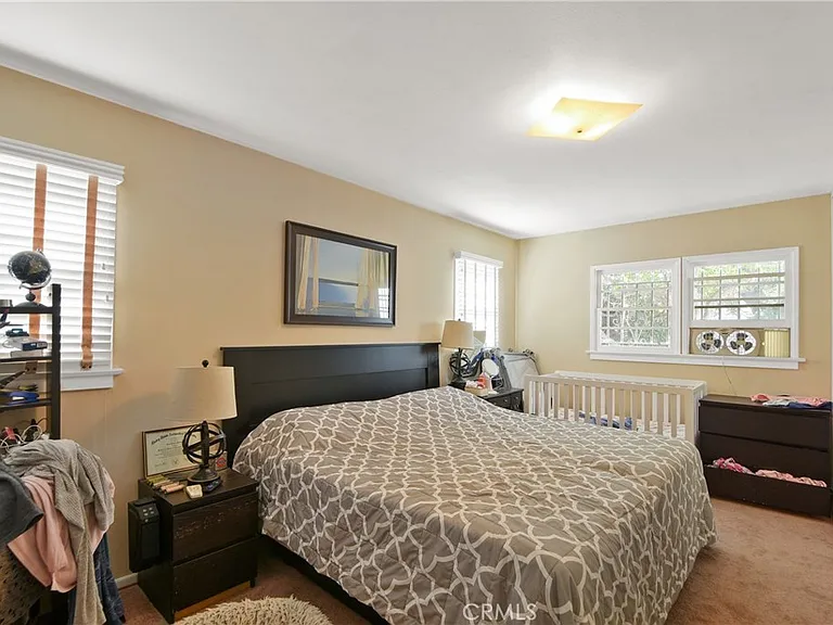 1466 W Santa Cruz St — Photo 9