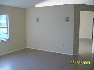 2nd image of 526 Penns Neck Dr