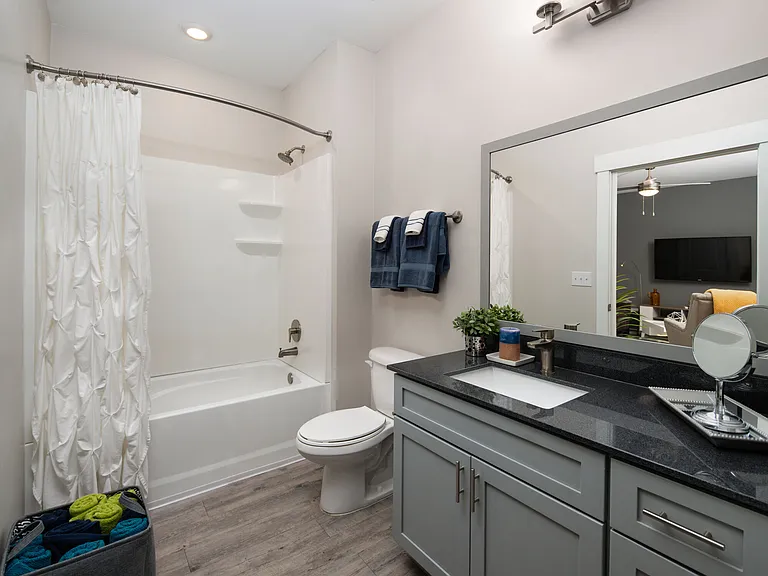 Proximity Northlake — Photo 37