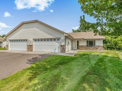 207 Appaloosa Ct, Braham, MN, 55006