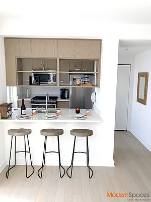 Rented by Modern Spaces | media 12