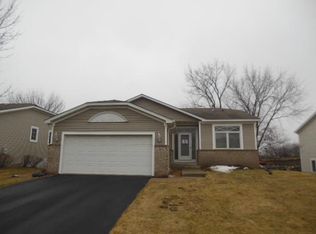 802 Monet Ct, Mendota Heights, MN 55120