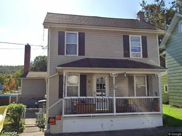 139 W McClure St, New Bloomfield, PA 17068