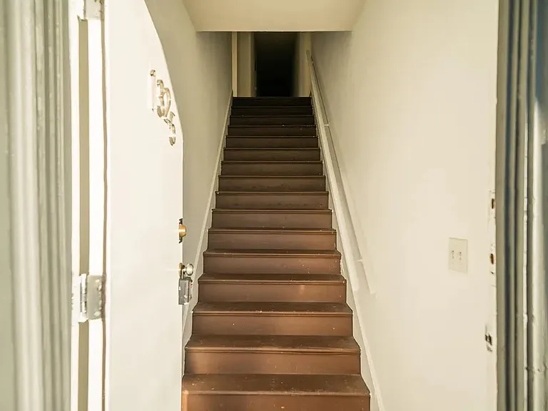 132 S Mountain View Ave #1/2 — Photo 10