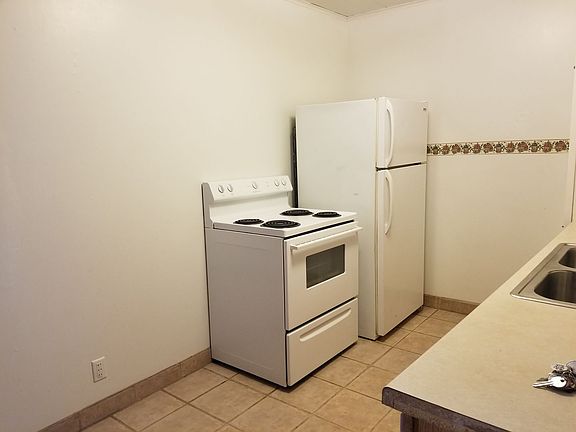 3rd image of 616 Front St #4