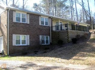 1518 Pinehurst Rd, Grayson, GA 30017