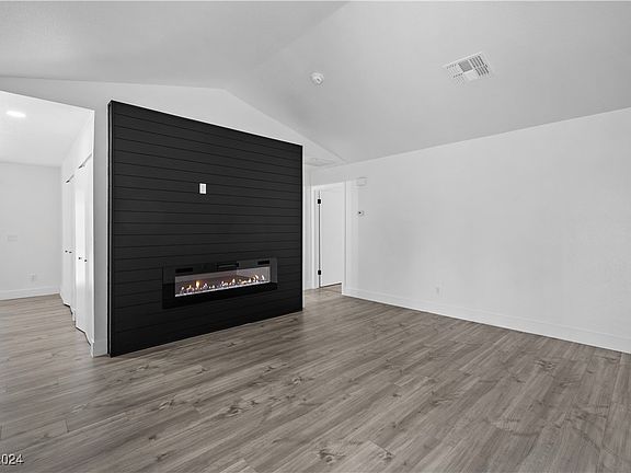 3rd image of 5345 Silvermist Ct Unit 101
