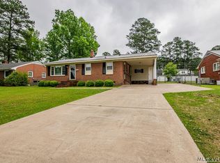 608 Raleigh St, Roanoke Rapids, NC 27870