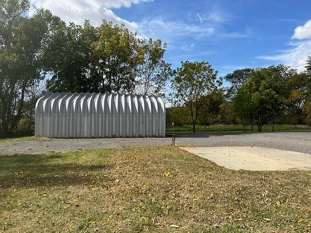 3001 Capodice Rd — Photo 4
