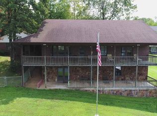 899 Debbie Dr, Spring City, TN 37381