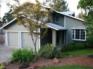 411 Cascade Dr, Springfield, OR 97478