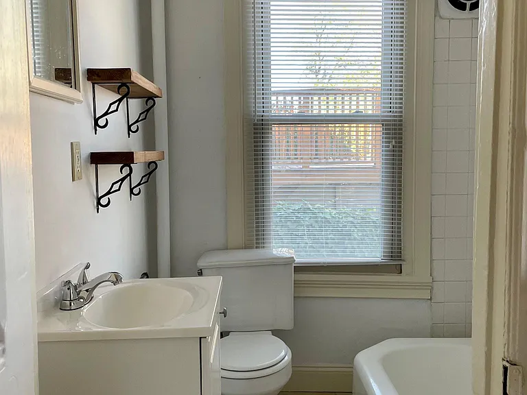 135 1st Ave #1 — Photo 5
