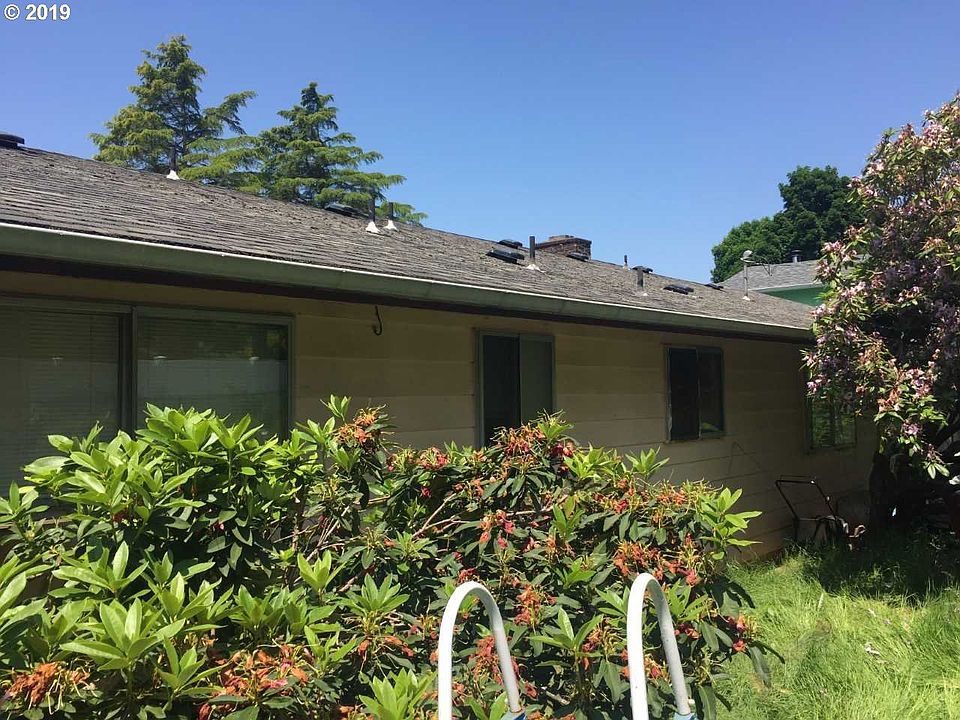 2nd image of 11709 NW 25th Ave