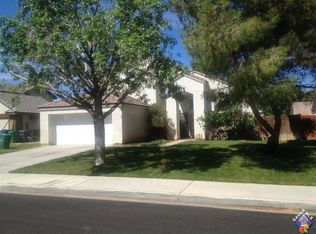 37515 Starcrest St, Palmdale, CA 93550
