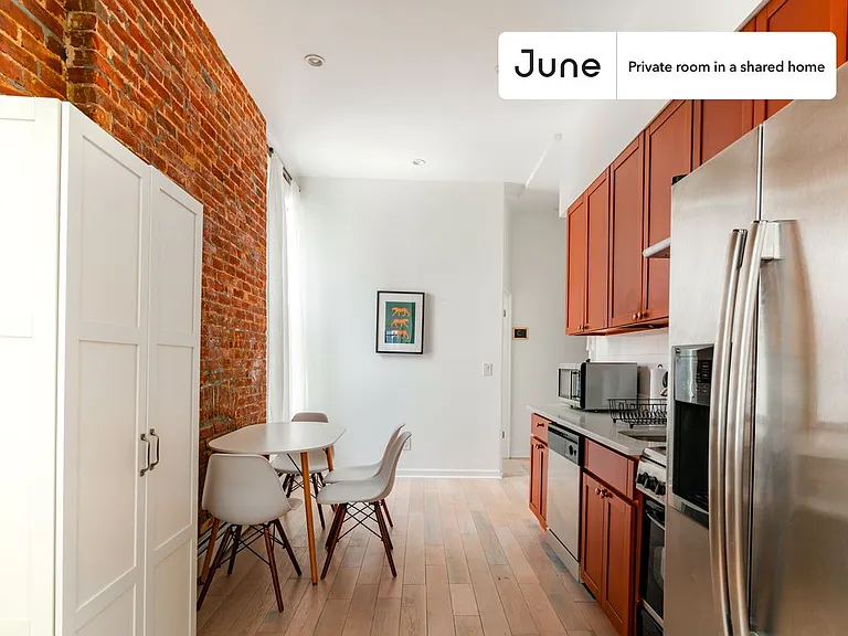 401 E 57th St #D — Photo 7