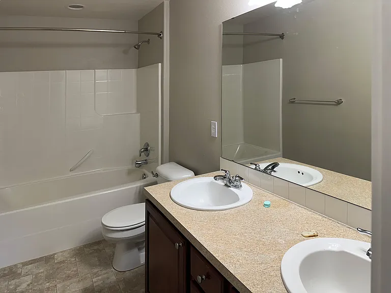 1848 Miller Dr — Photo 13