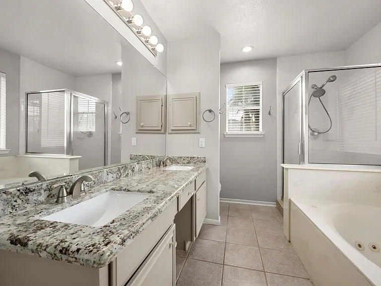 11307 Travelers Way Cir — Photo 19
