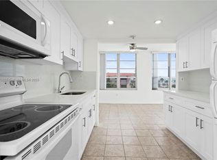 7735 Abbott Ave, Miami Beach, FL 33141