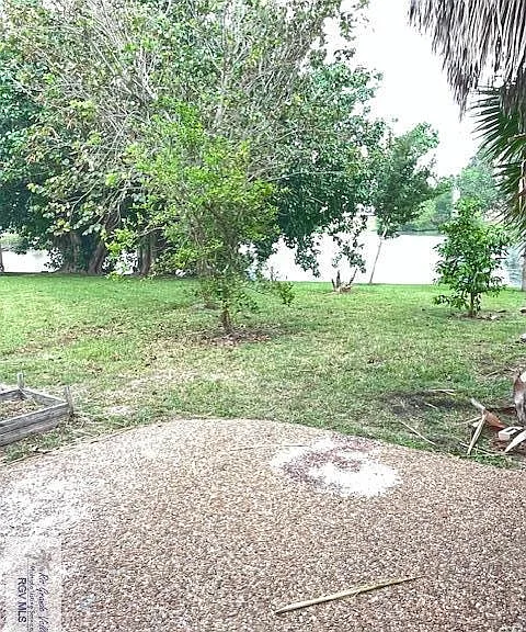 240 Country Club Cir #2 — Photo 16