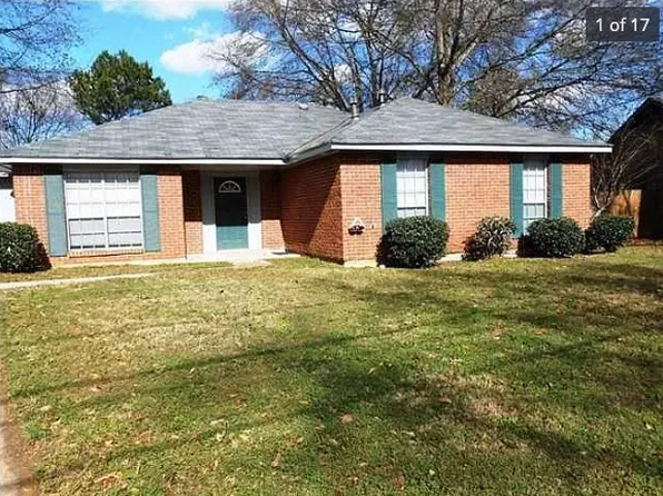 2637 Green Oaks Dr, Montgomery, AL 36107