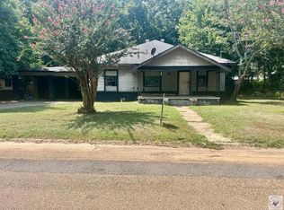 103 N Polk St, Atlanta, TX 75551