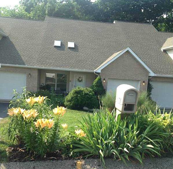 1st image of 73 Lakeridge Dr #16-B