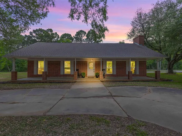 655 Avenue L, Dickinson, TX 77539