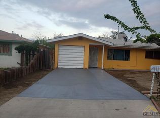214 Adams St, Taft, CA 93268