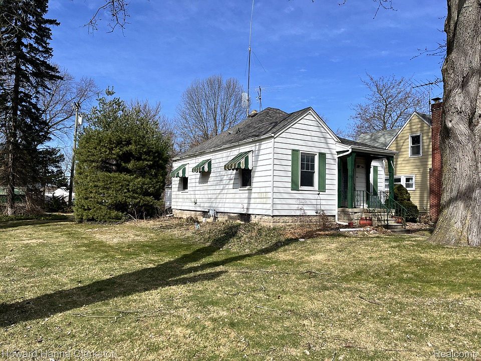 1st image of 2327 Montroyal Ave