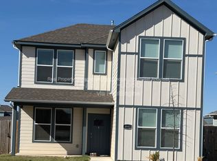 4802 W Planetree St, Fayetteville, AR 72704