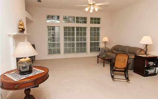 4th image of 2817 Robert Oliver Ave