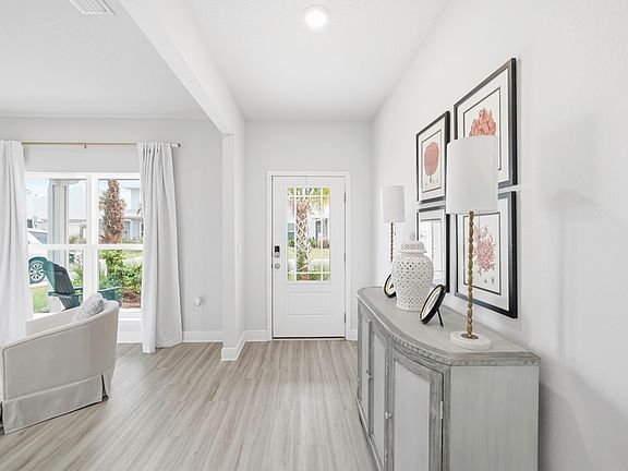 5th image of 319 Sea Grove Way