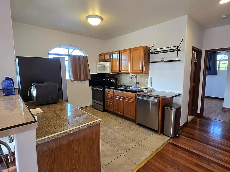 5 Waikalani Hema Pl #2L — Photo 14