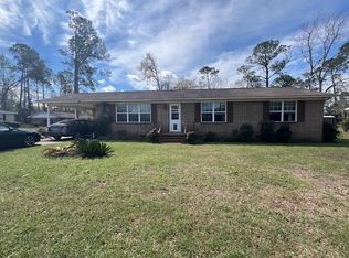 134 Alexander Ave, Lyons, GA 30436