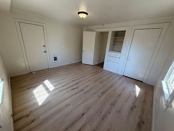 5th image of 1018 Washington St #2