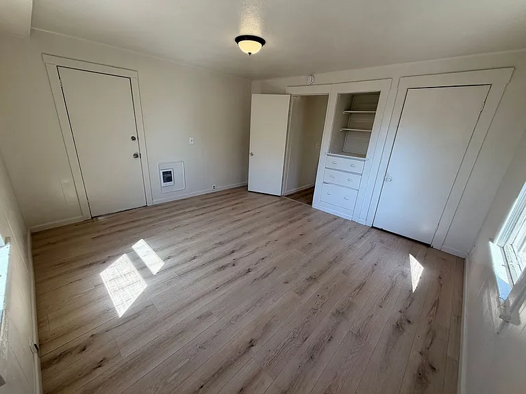 1018 Washington St #2 — Photo 5