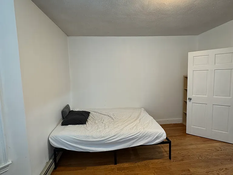 35 Fiske St #1 — Photo 23